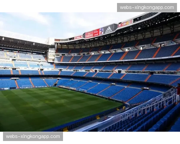 伯纳乌球场新顶棚通过最终测试，将于四月全面启用