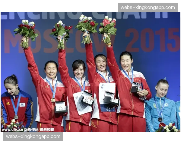 世界击剑锦标赛：中国女子重剑团体夺得铜牌